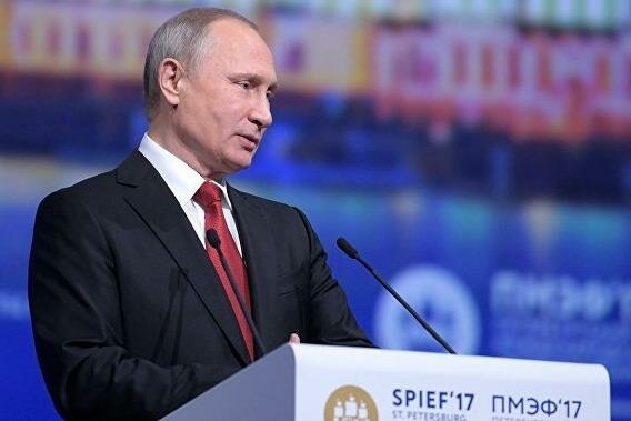 Путин: российская экономика справилась с санкциями
