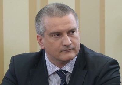 Крымским чиновникам запретили дорогие автомобили