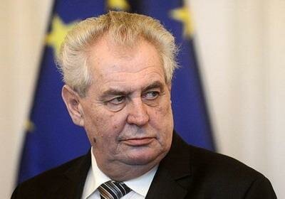 Президент Чехии вновь выступил против санкций в отношении РФ