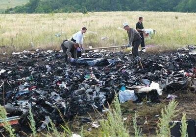 Порошенко передаст следствию спутниковые снимки места крушения Boeing