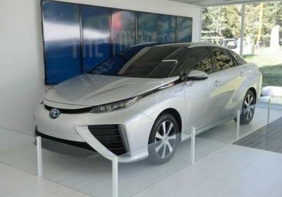 Toyota рассекретила FCV 2015 года
