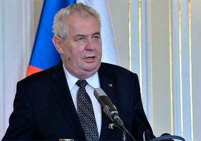 Президент Чехии призвал отказаться от новых санкций против России