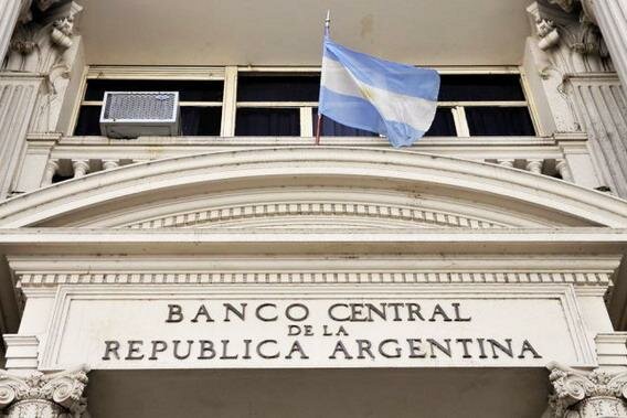 Аргентина вернется на мировой рынок займов в апреле 