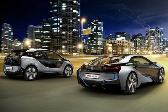 BMW будет выпускать электрические версии всех моделей и брендов