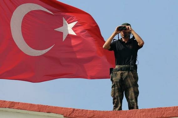 Сирия заявила о вторжении 100 турецких военных