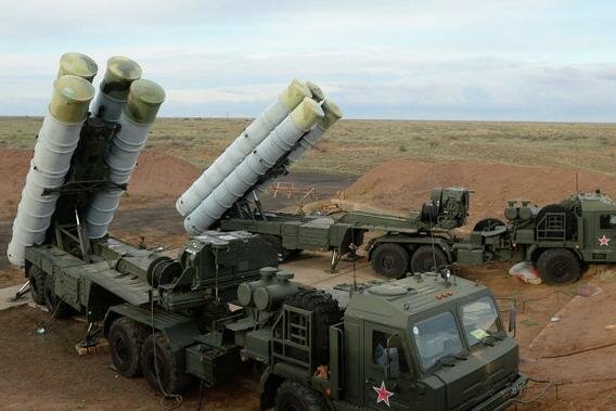 СМИ: Иран намерен приобрести у Москвы оружие на $8 млрд