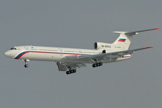 Фрагменты Ту-154 обнаружены в 1,5 км от берега в Сочи