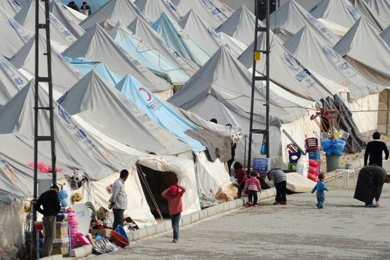 ЕС будет выплачивать сирийским беженцам в Турции €30 в месяц