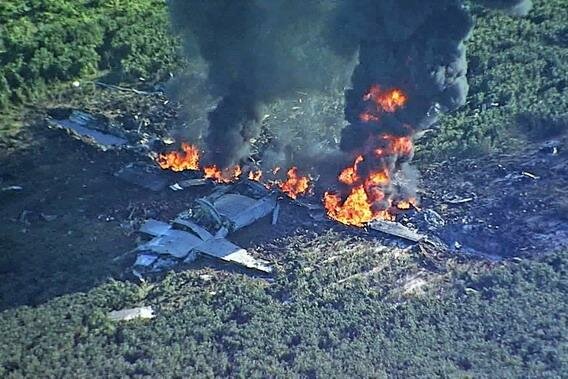 В результате крушения военного самолета в США погибли 16 человек