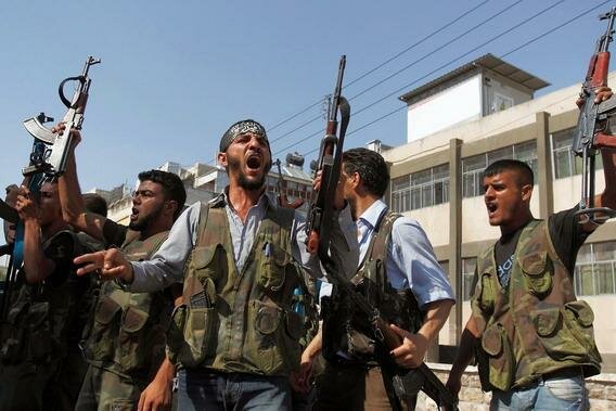 Reuters: ЦРУ попросило группы боевиков ССА прекратить бои на юго-востоке Сирии