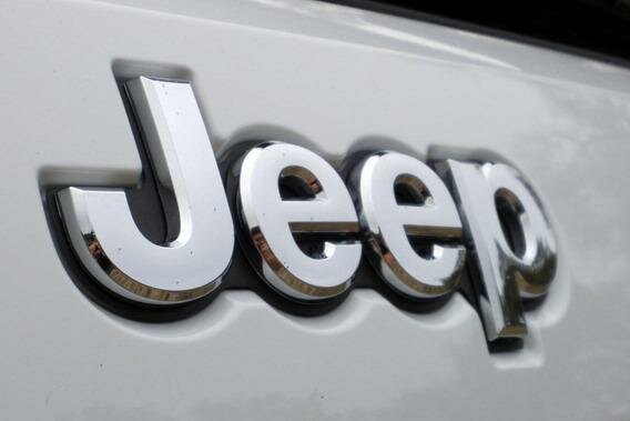 В России отзывают 1,8 тыс. автомобилей Jeep