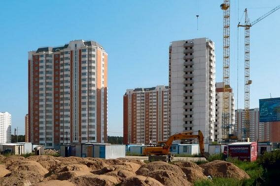 Жилищное строительство в РФ в 1-м полугодии упало на 11,3%