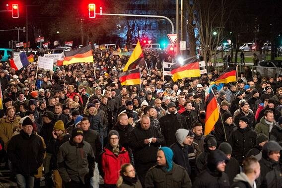 Der Spiegel: немцы боятся за своё будущее